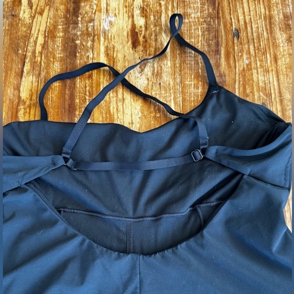 aerie Offline activewear dress w/built in shorts - Picture 3 of 6